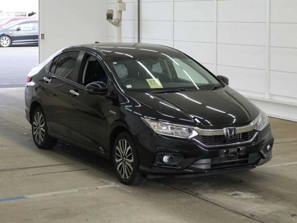 HONDA GRACE GM5 2019