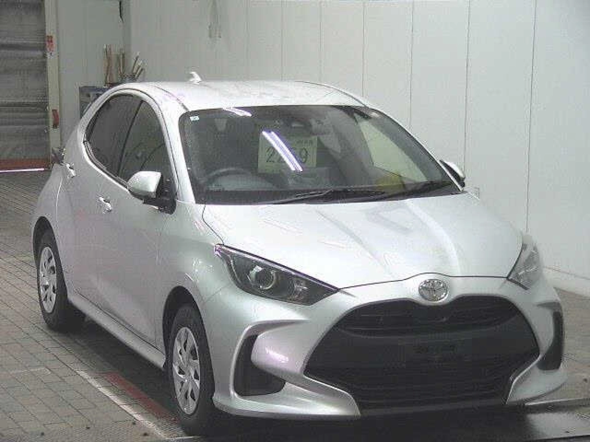 TOYOTA YARIS MXPA15 2022
