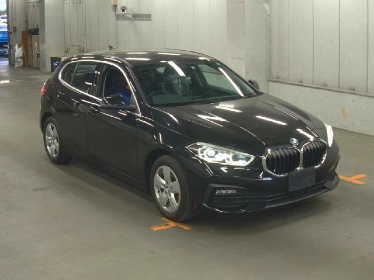 BMW 1 SERIES 7K15 2022