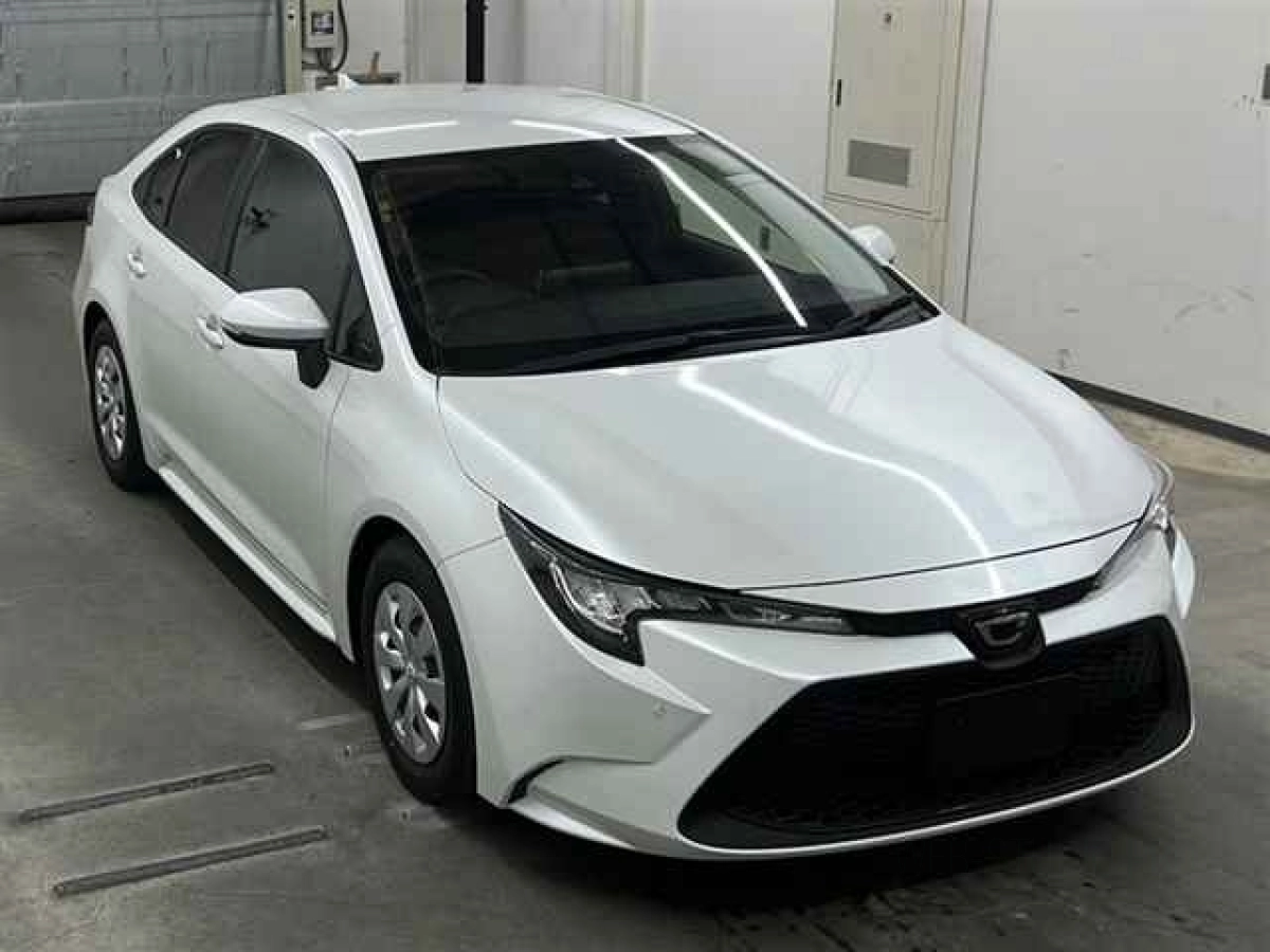 TOYOTA COROLLA ZRE212 2021