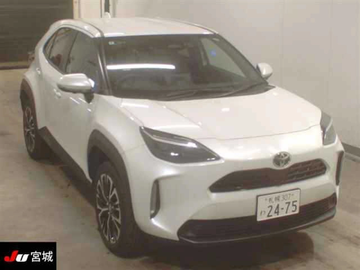 TOYOTA YARIS CROSS