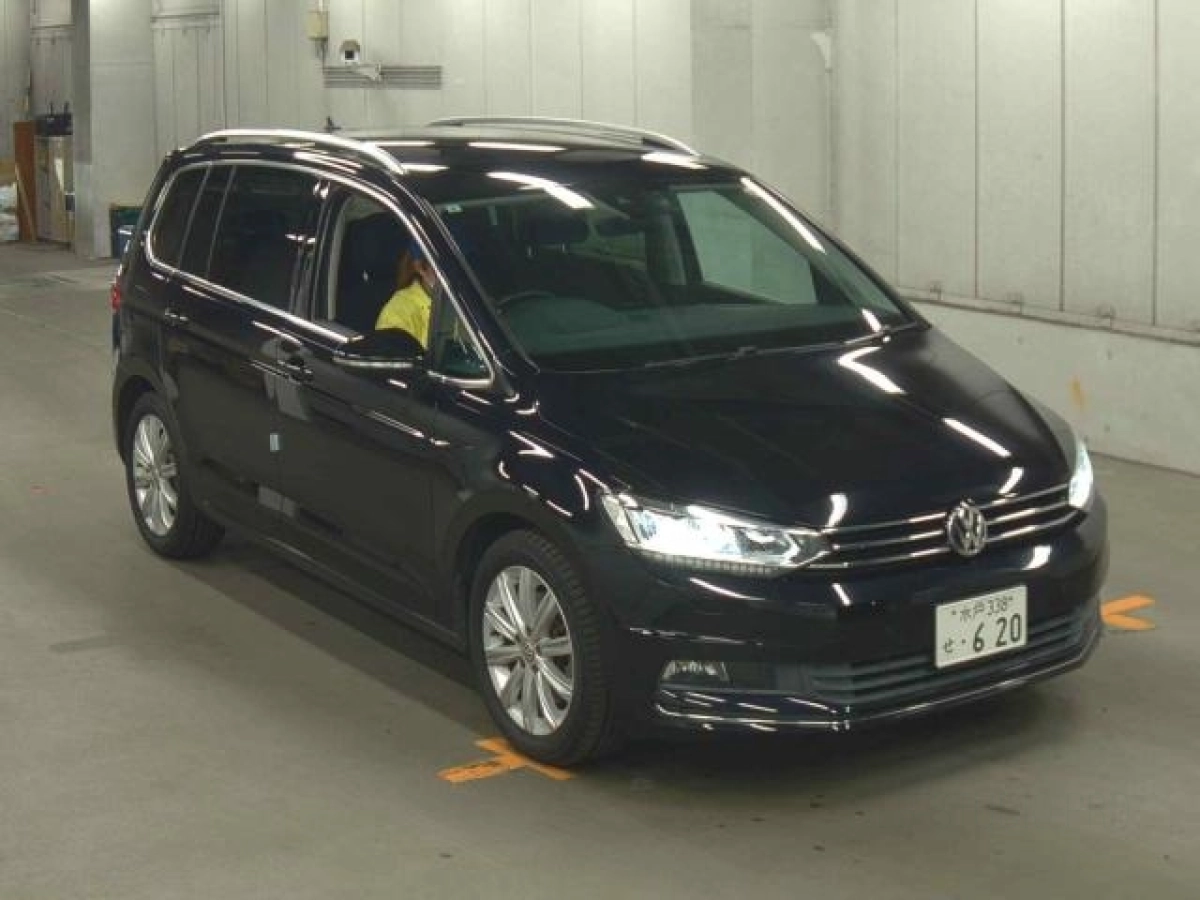 VOLKSWAGEN GOLF TOURAN 1TCZD 2019