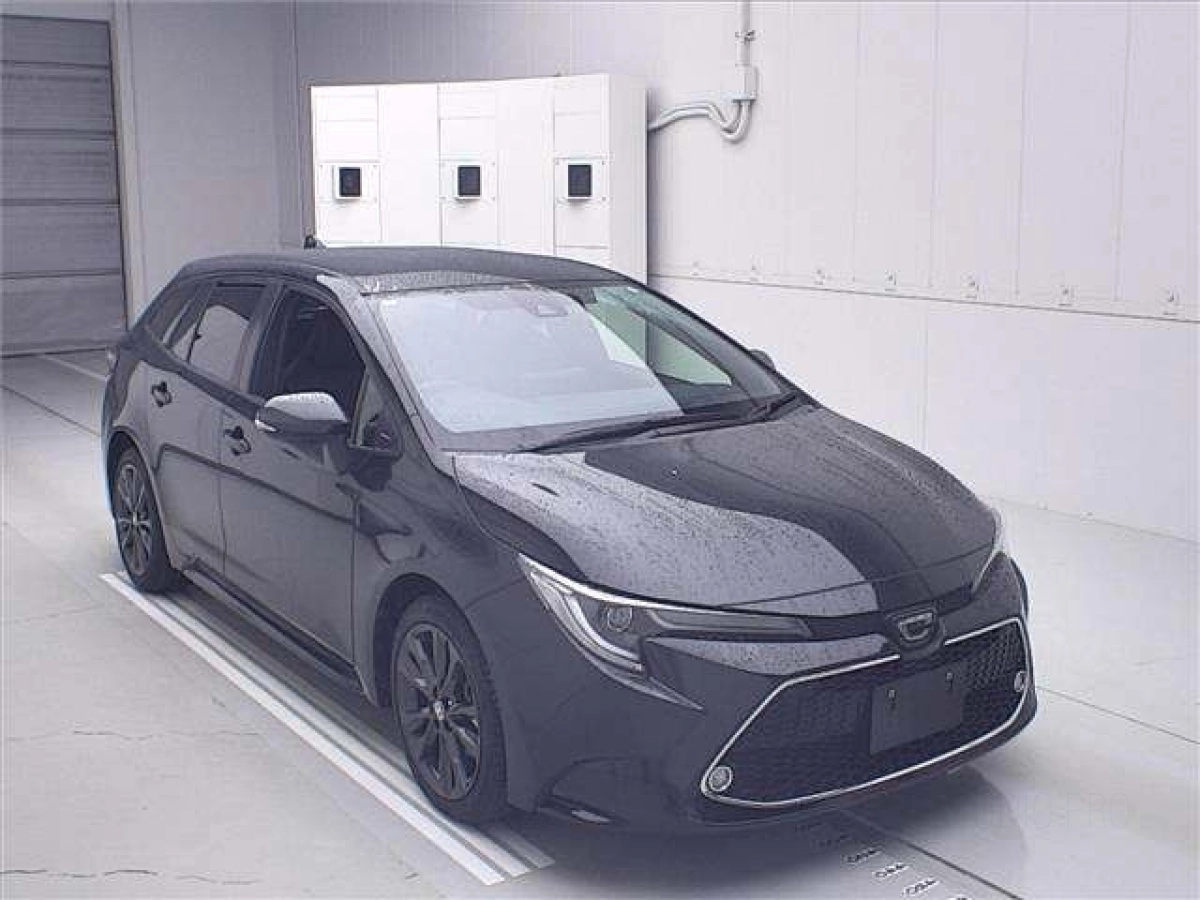 TOYOTA COROLLA TOURING ZRE212W 2020