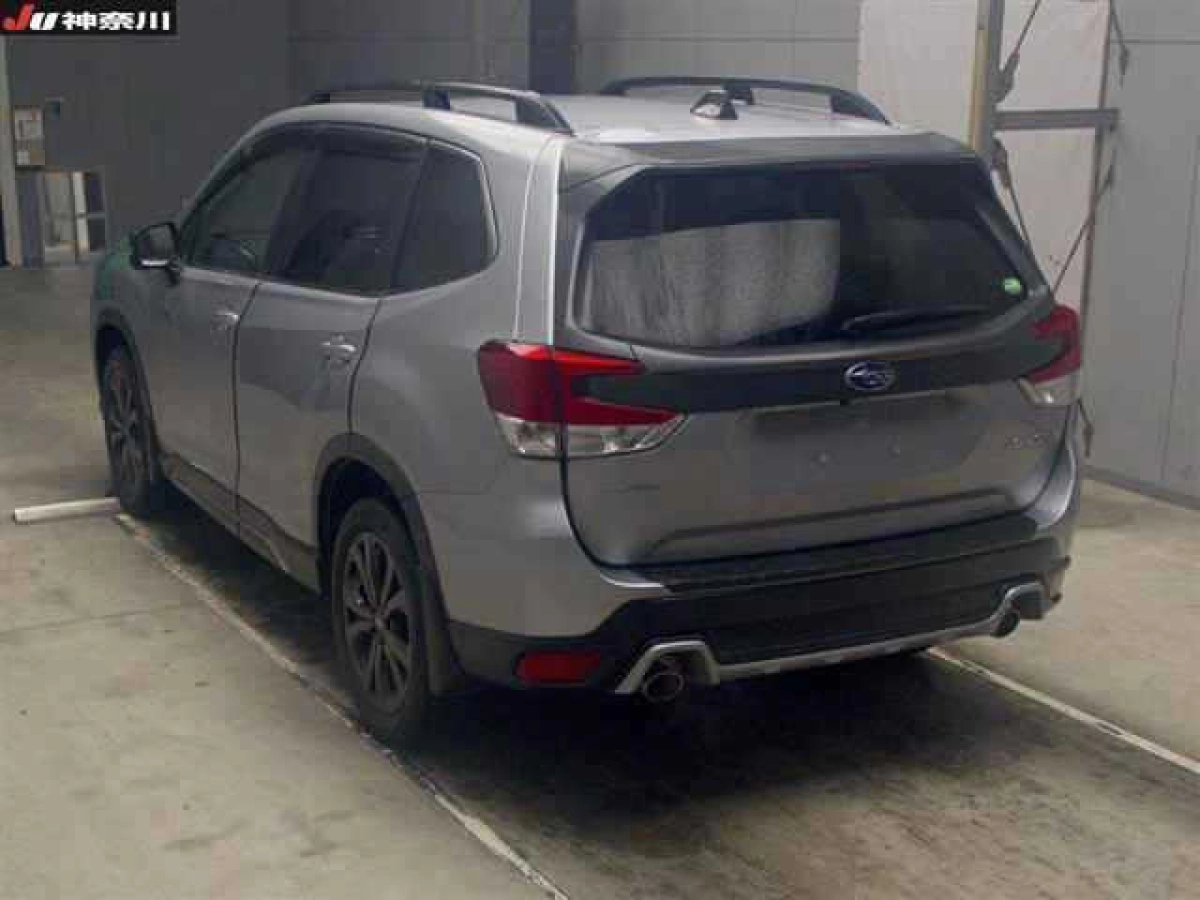 SUBARU FORESTER