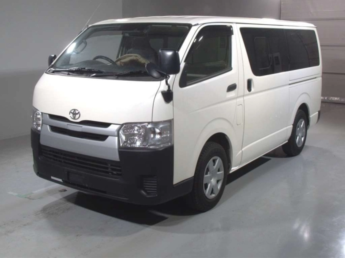 TOYOTA REGIUS ACE VAN TRH200V 2019