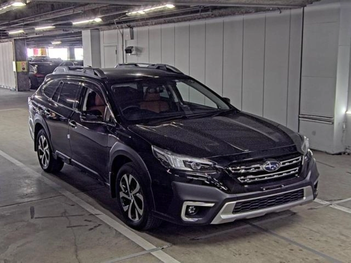 SUBARU LEGACY OUTBACK BT5 2023