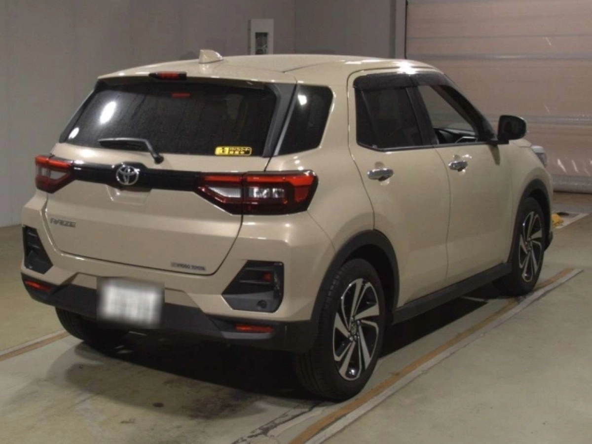 TOYOTA RAIZE