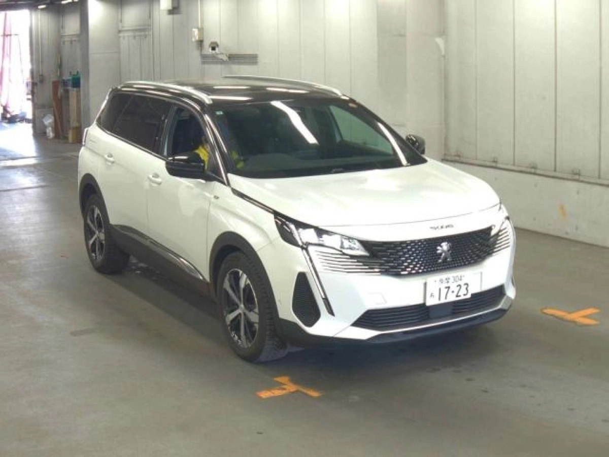 PEUGEOT 5008 P875G06 2021