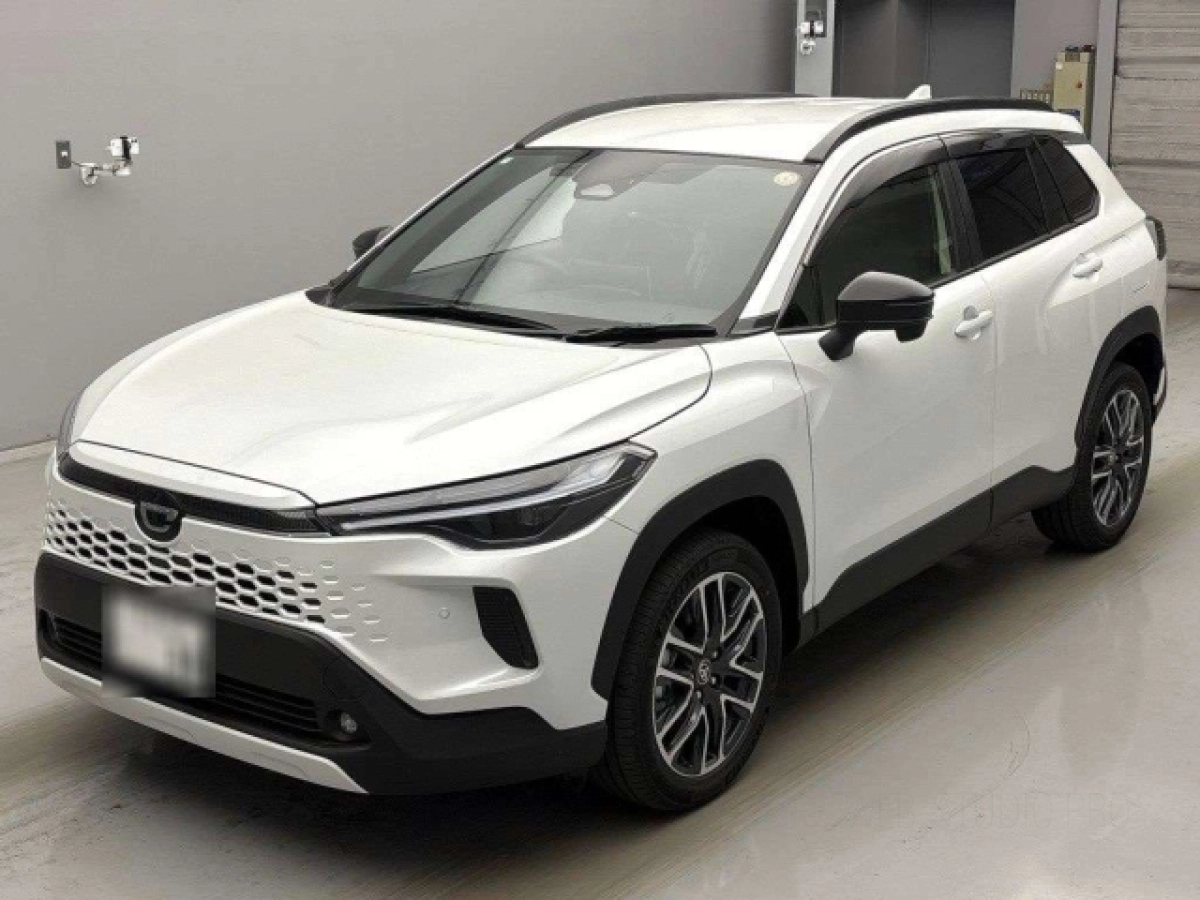 TOYOTA COROLLA CROSS ZVG16 2025