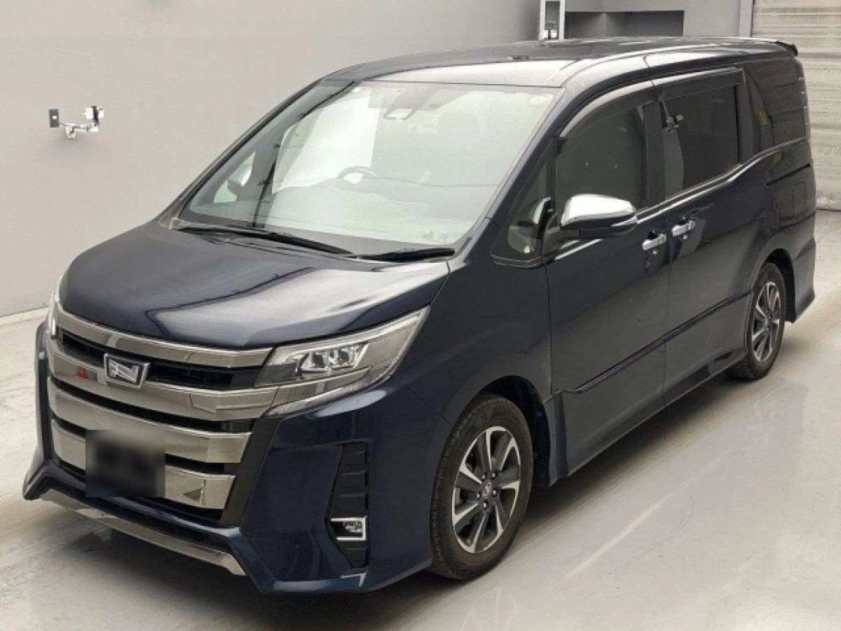 TOYOTA NOAH ZRR80W 2021