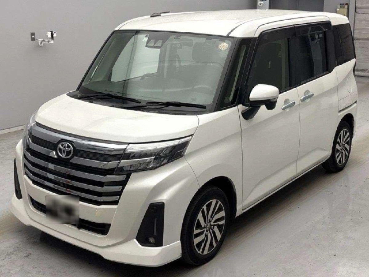 TOYOTA ROOMY M900A 2023