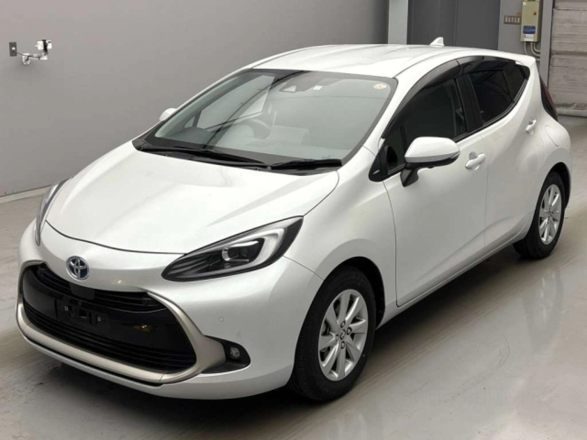 TOYOTA AQUA MXPK11 2023