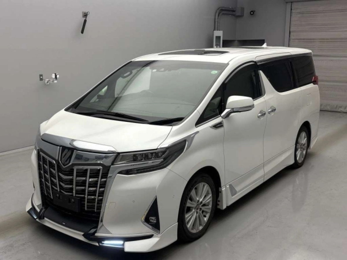 TOYOTA ALPHARD GGH30W 2022