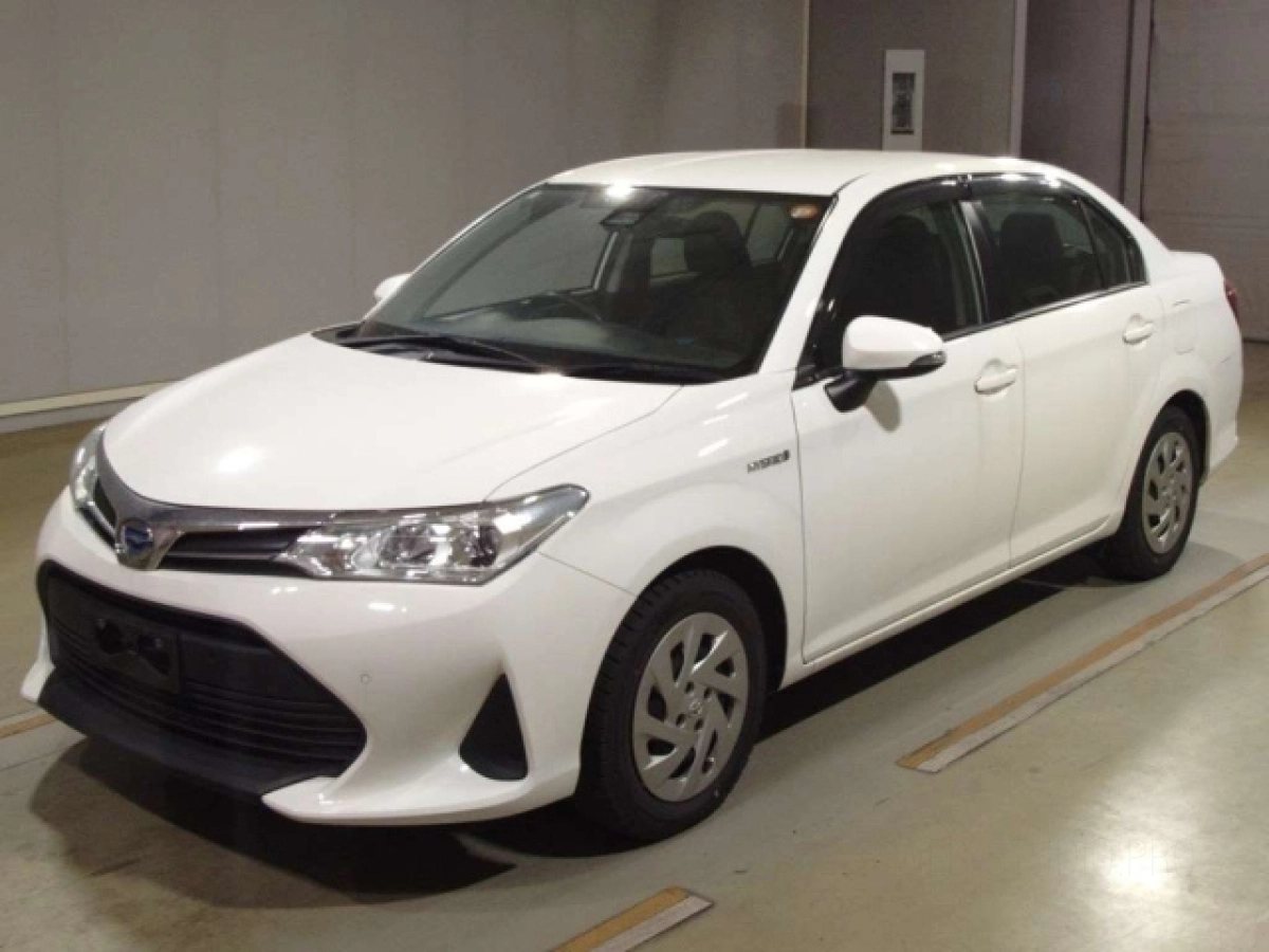 TOYOTA COROLLA AXIO NKE165 2020
