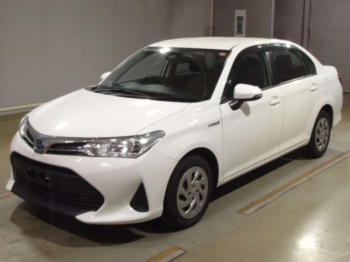 TOYOTA COROLLA AXIO NKE165 2020