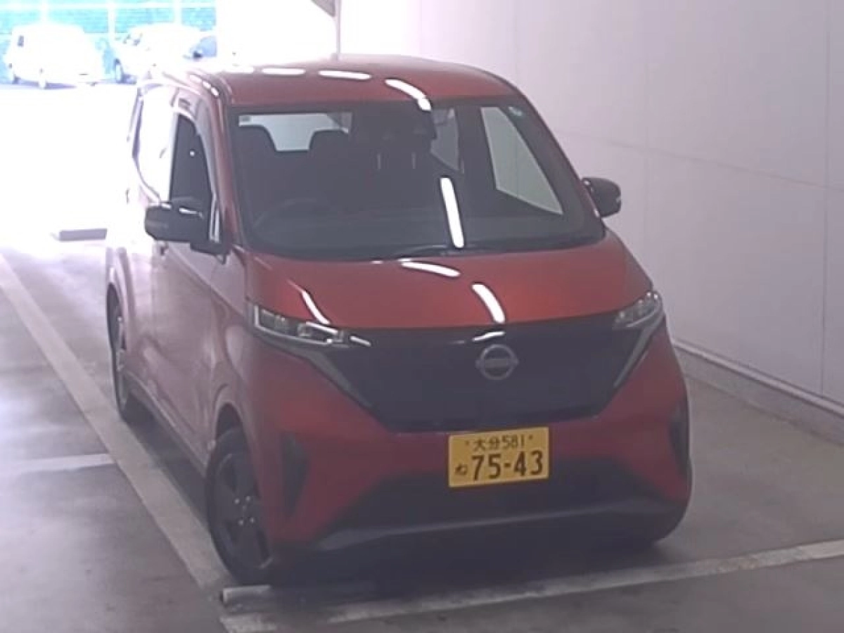 NISSAN SAKURA B6AW 2024