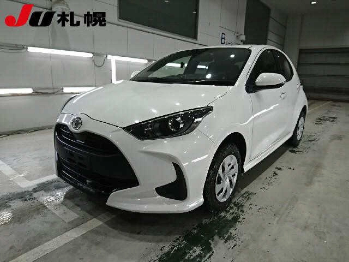 TOYOTA YARIS MXPA15 2023