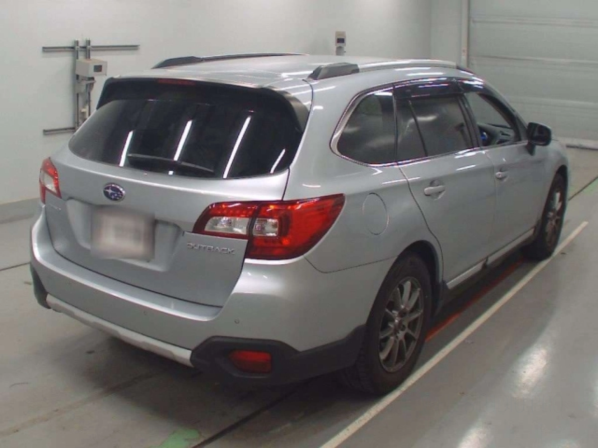 SUBARU LEGACY OUTBACK