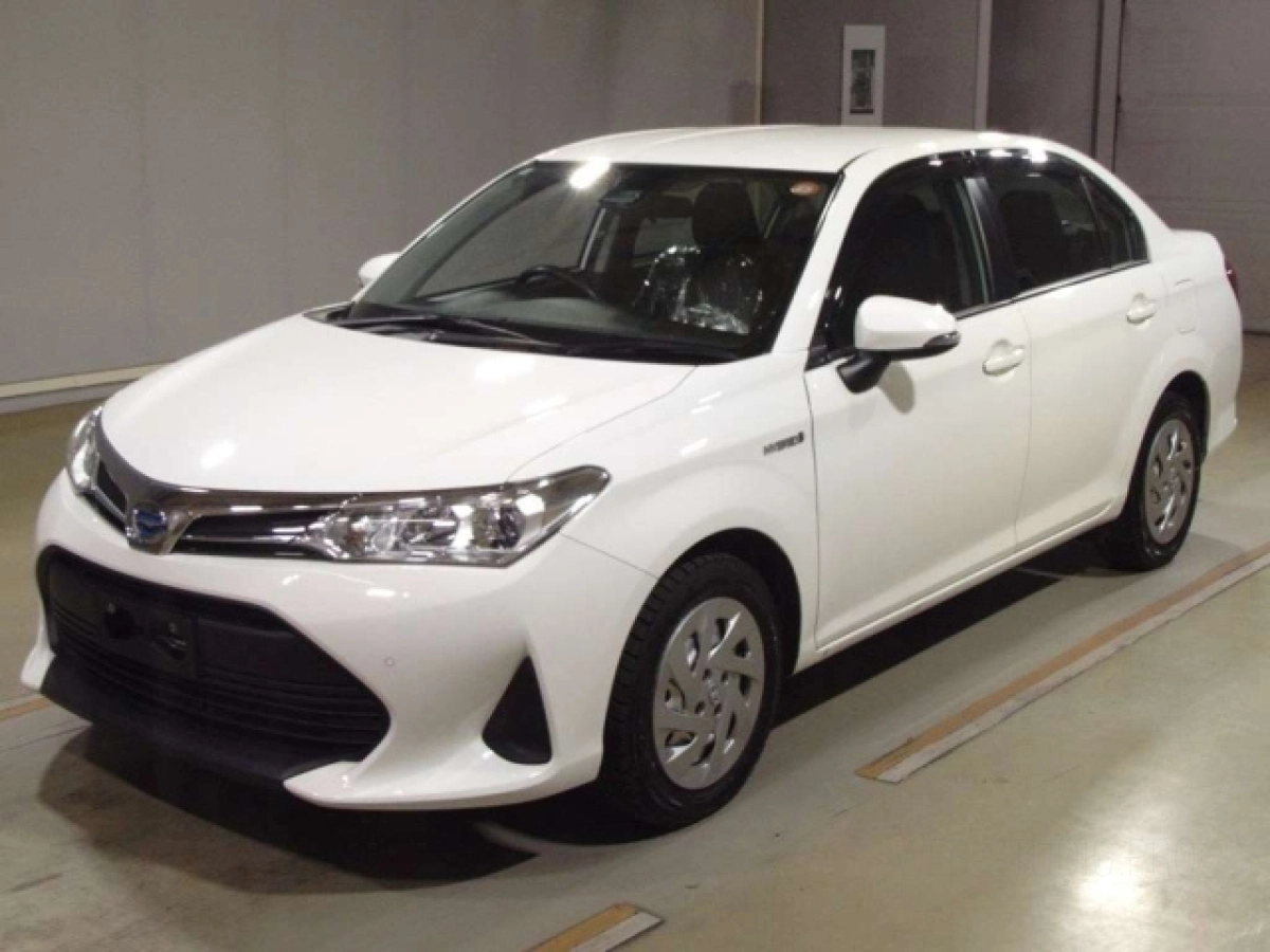 TOYOTA COROLLA AXIO NKE165 2020