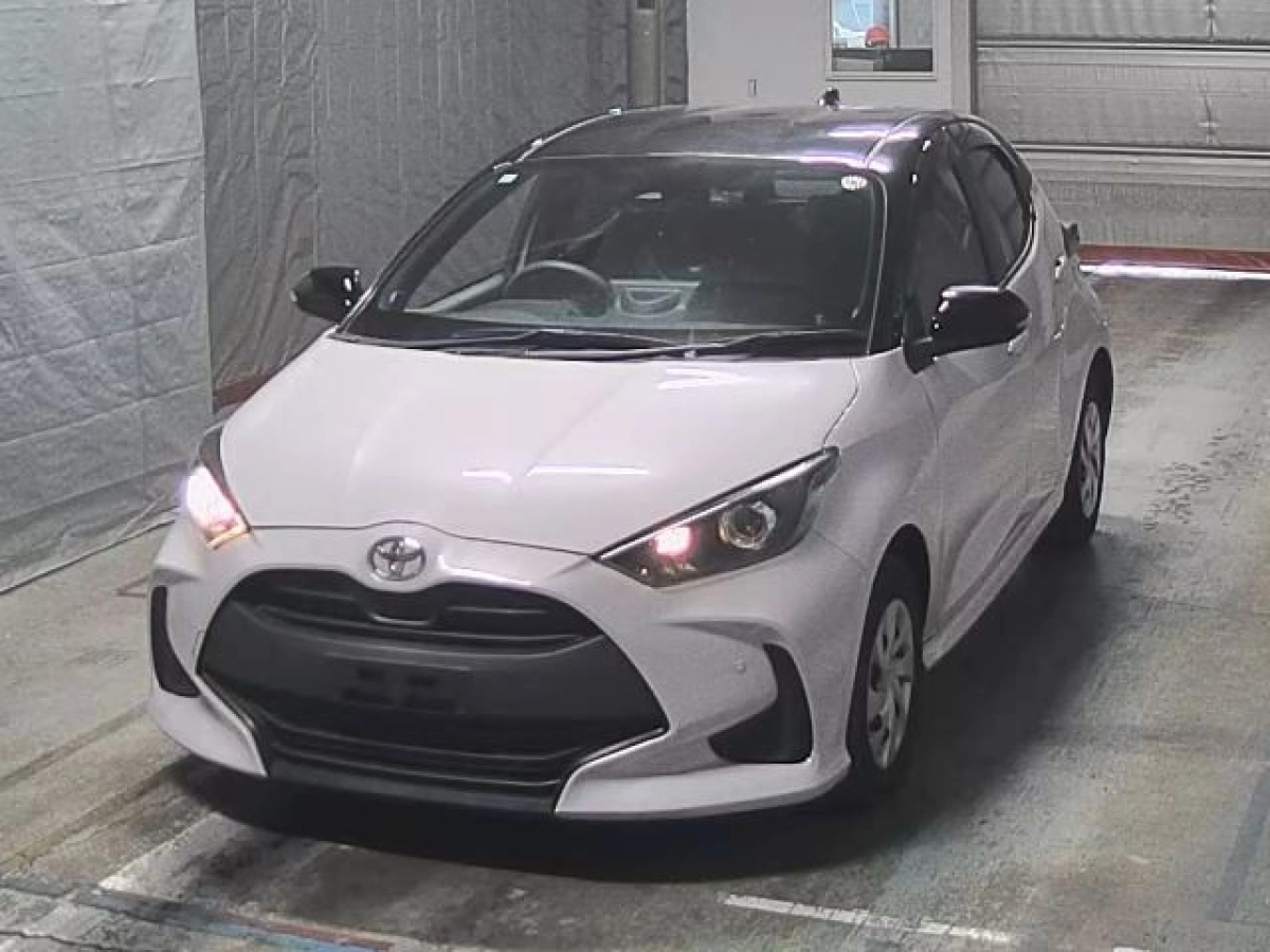 TOYOTA YARIS KSP210 2020