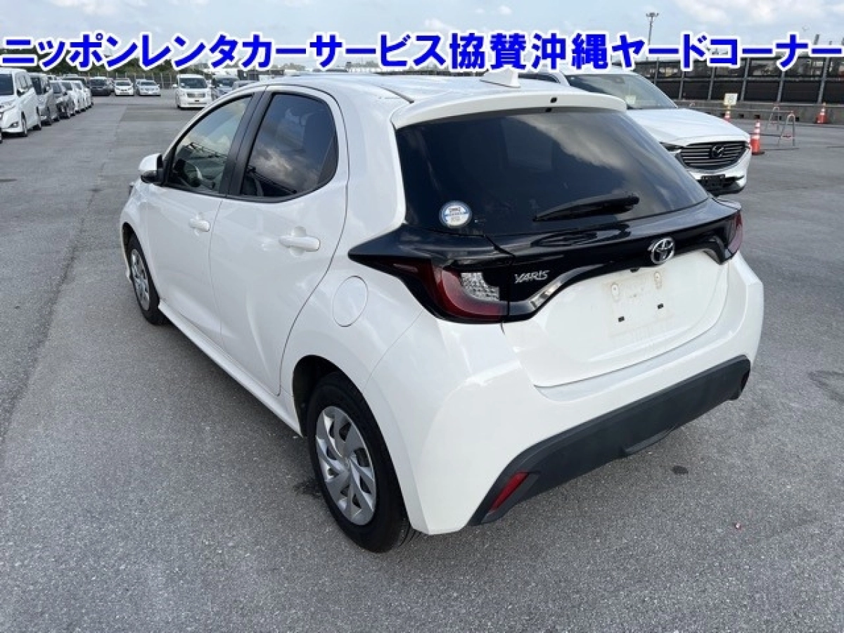 TOYOTA YARIS
