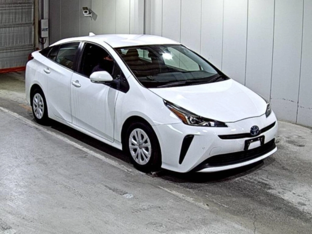 TOYOTA PRIUS ZVW51 2022