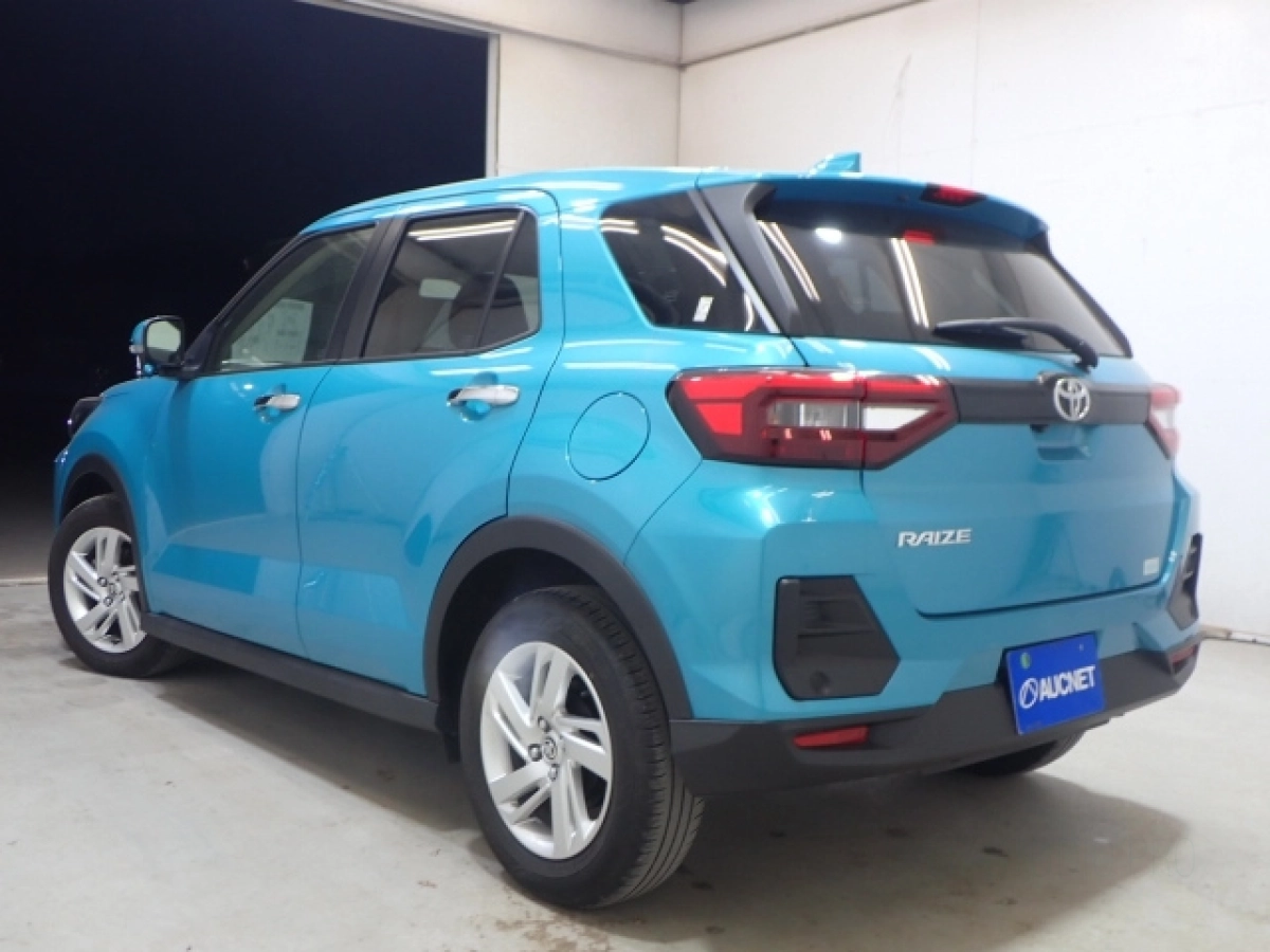 TOYOTA RAIZE