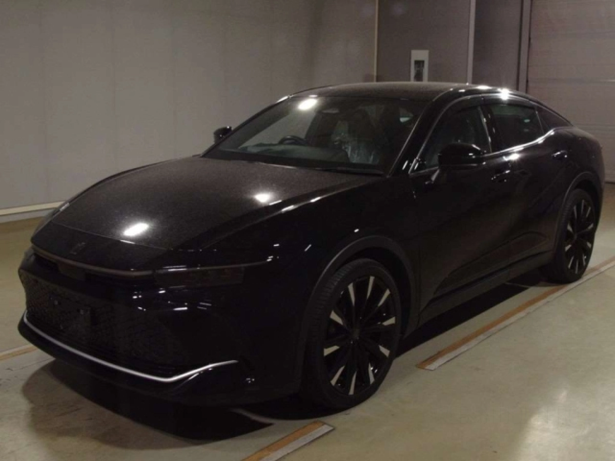 TOYOTA CROWN CROSSOVER TZSH35 2023