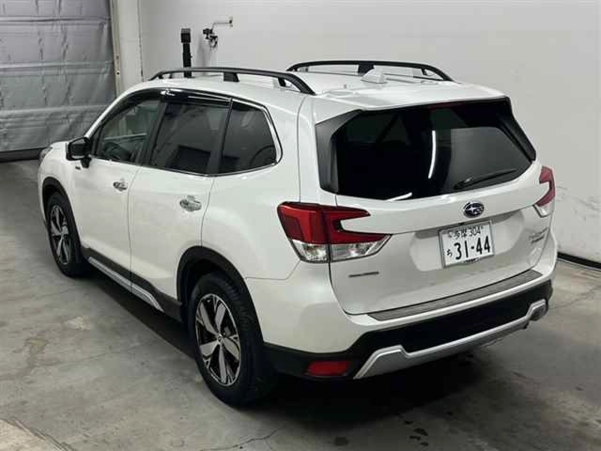 SUBARU FORESTER