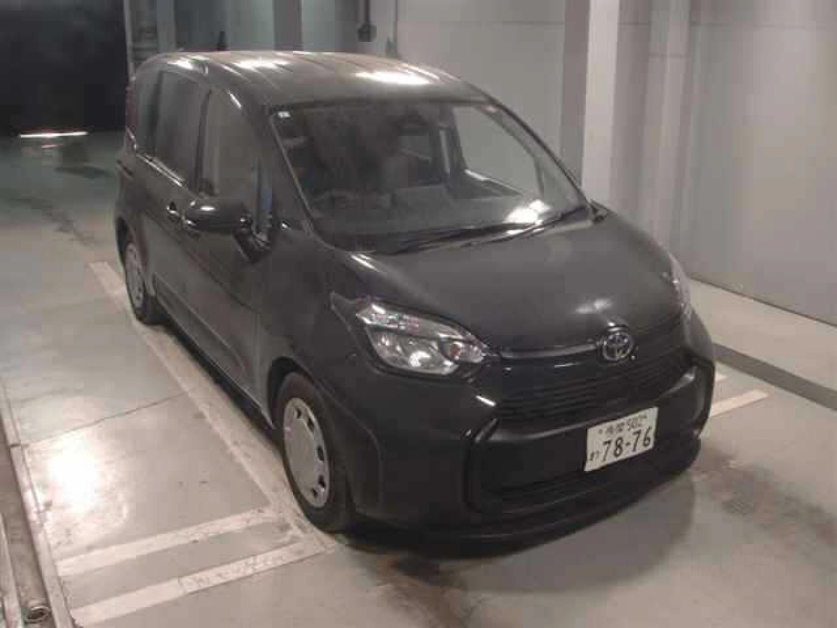 TOYOTA SIENTA