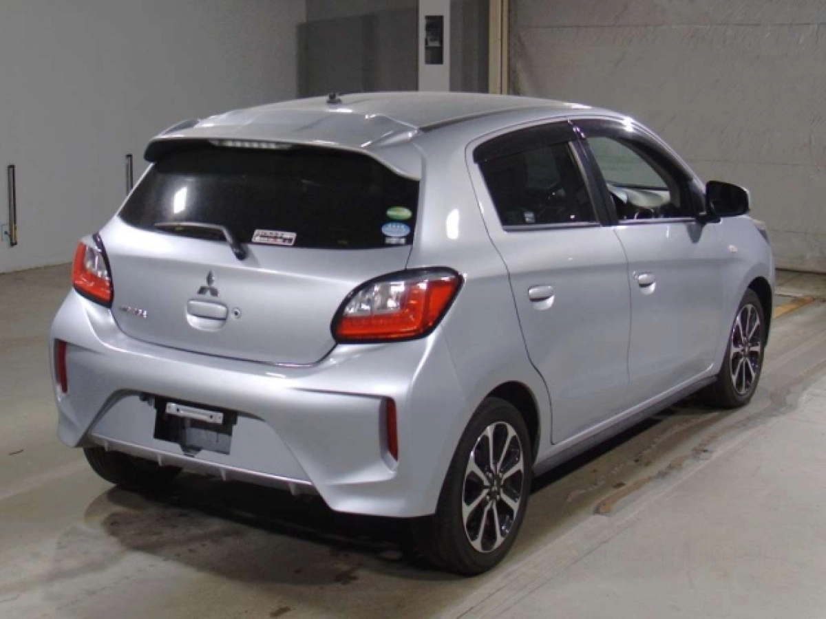 MITSUBISHI MIRAGE