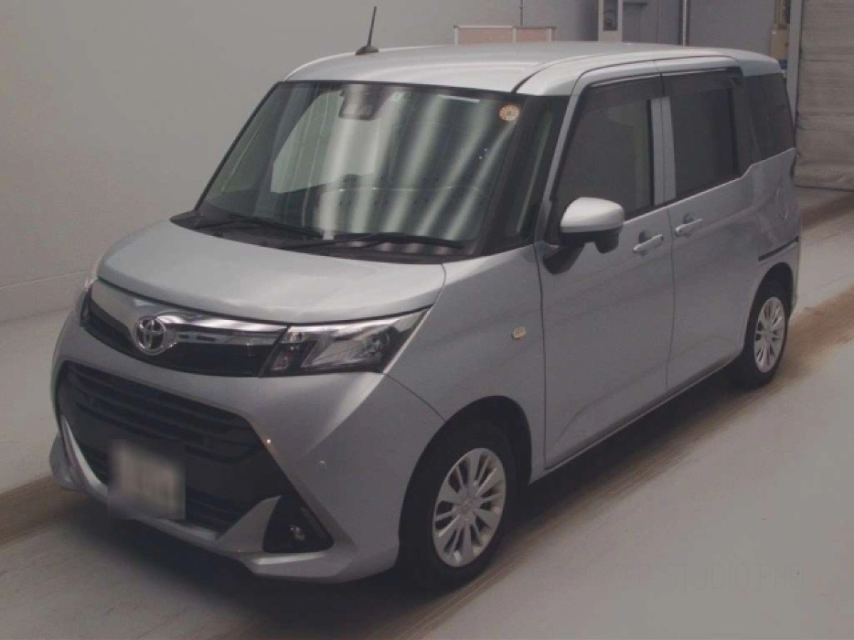 TOYOTA TANK M900A 2020