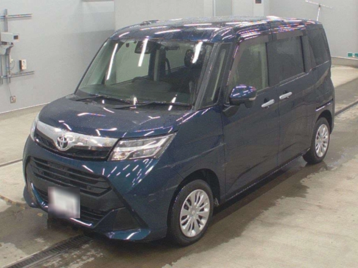 TOYOTA TANK M900A 2020