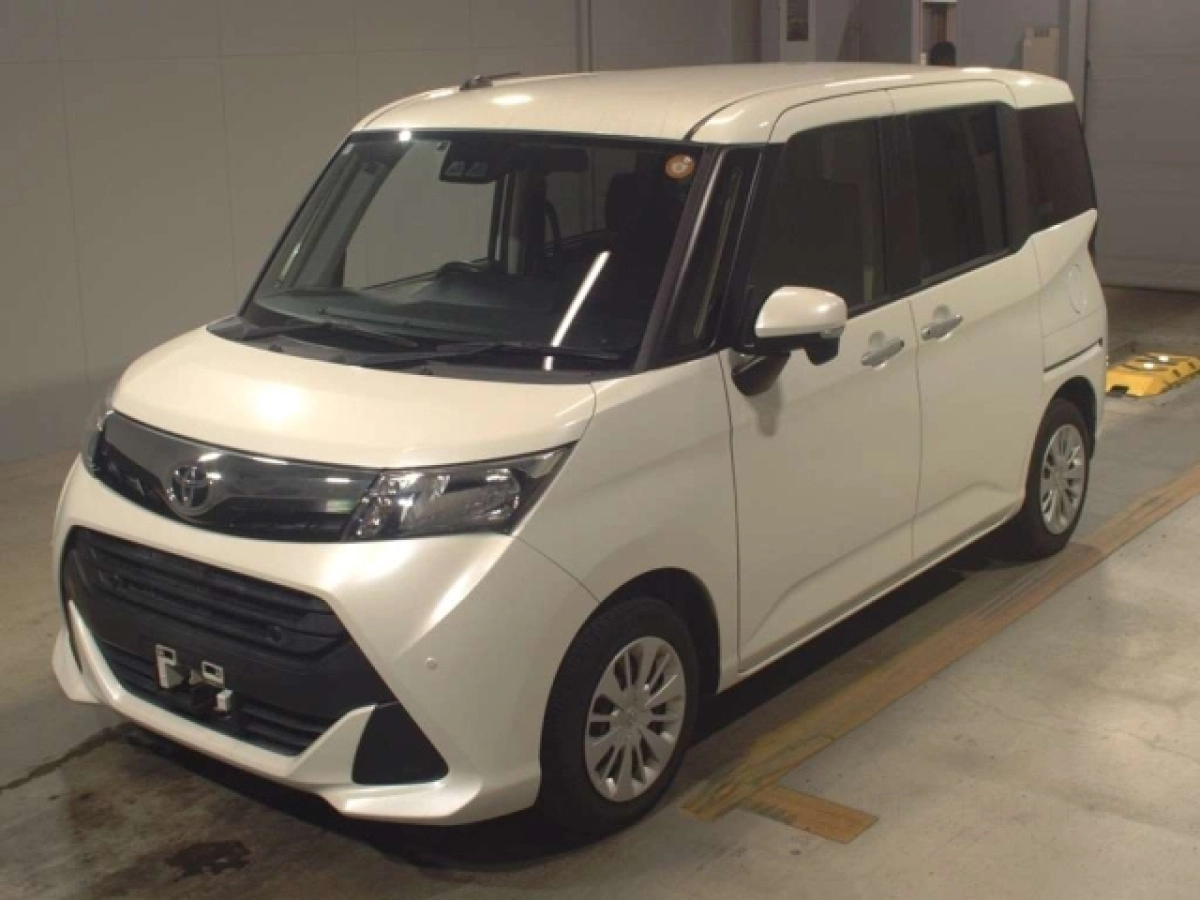 TOYOTA TANK M900A 2019