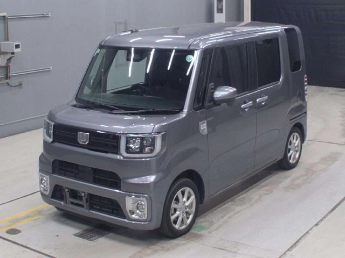 DAIHATSU WAKE LA700S 2021