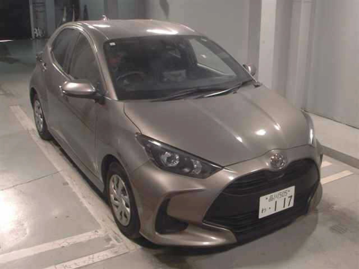 TOYOTA YARIS KSP210 2023