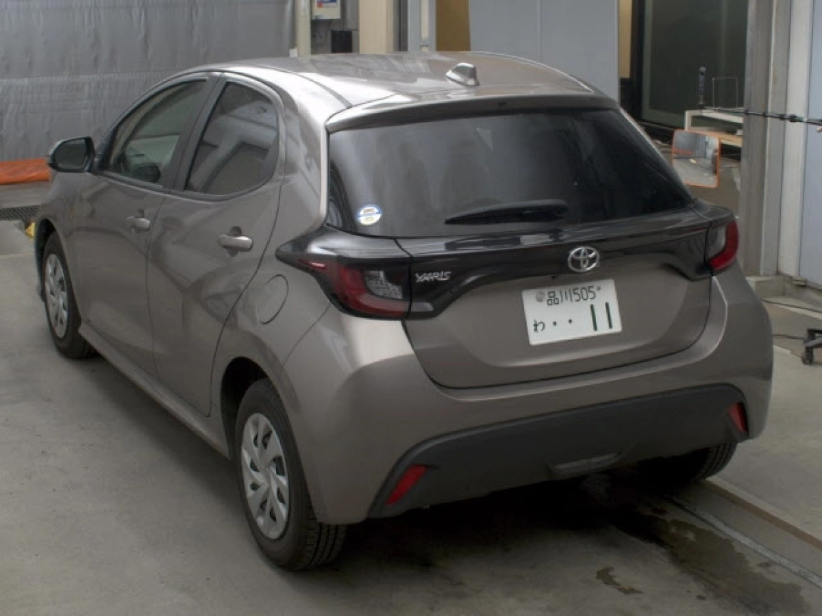 TOYOTA YARIS