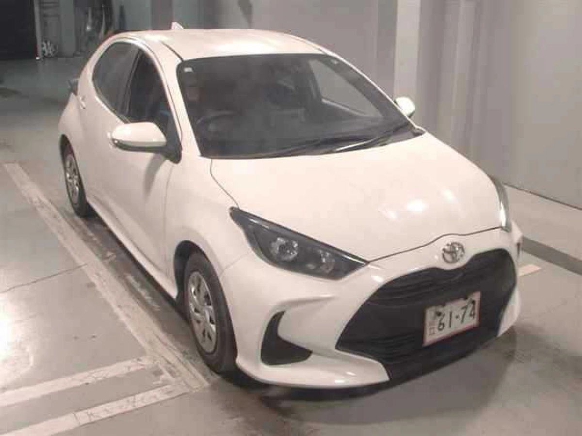 TOYOTA YARIS KSP210 2023
