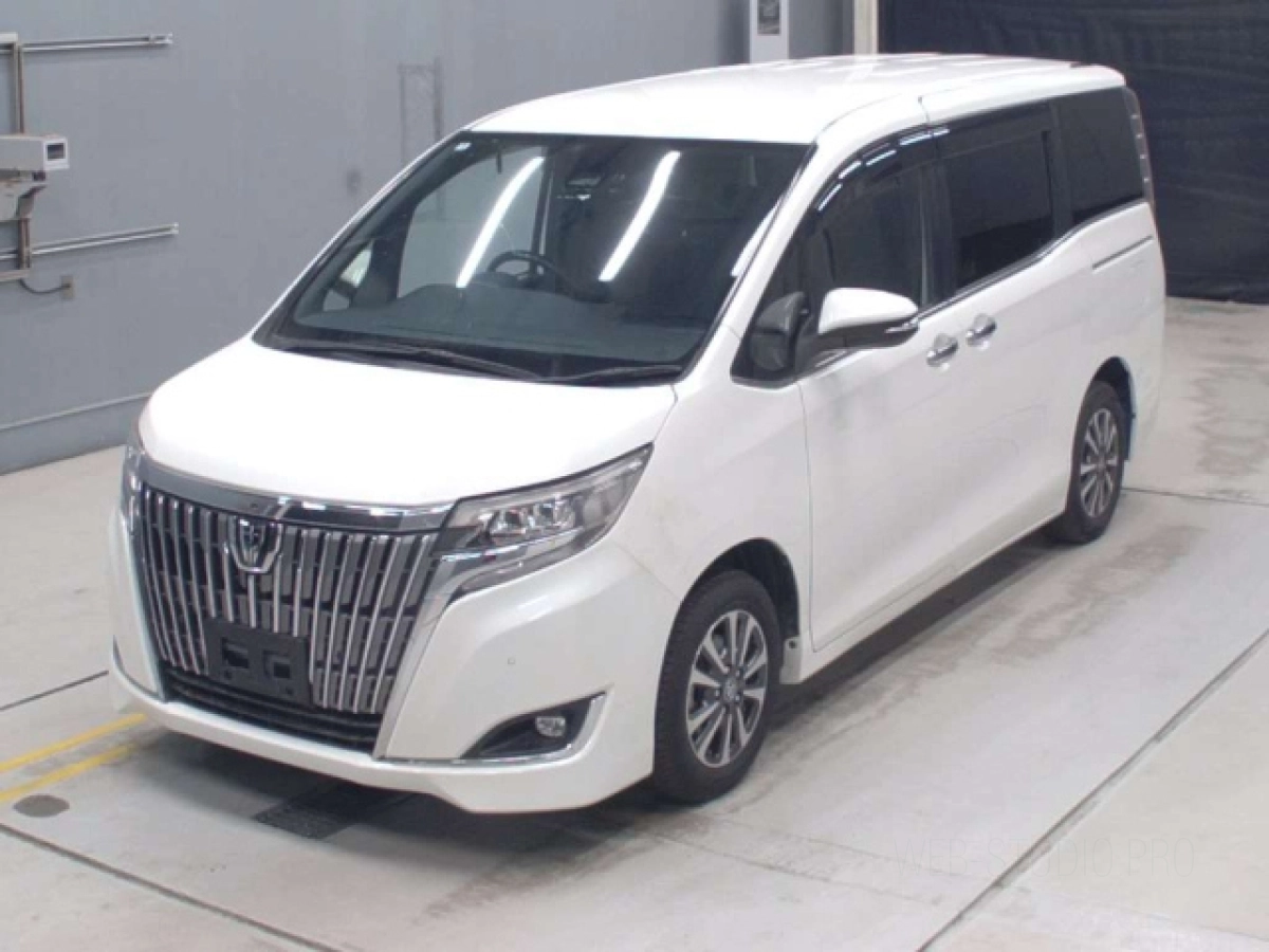 TOYOTA ESQUIRE ZRR80G 2020