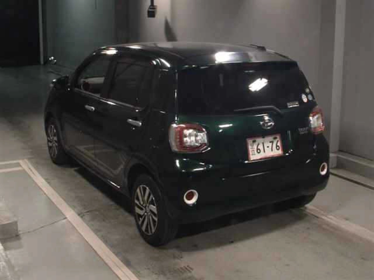 DAIHATSU BOON