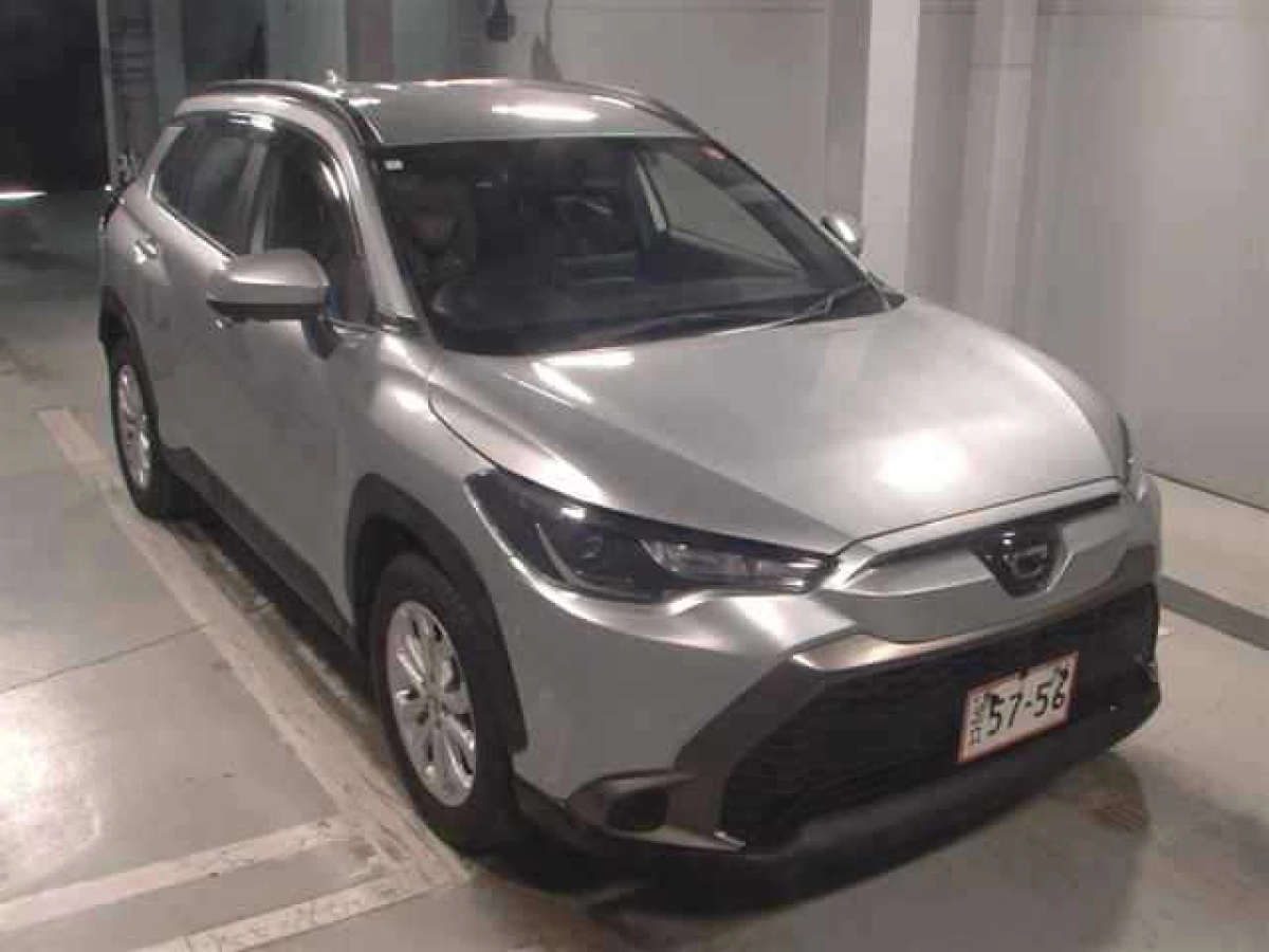 TOYOTA COROLLA CROSS ZVG13 2024