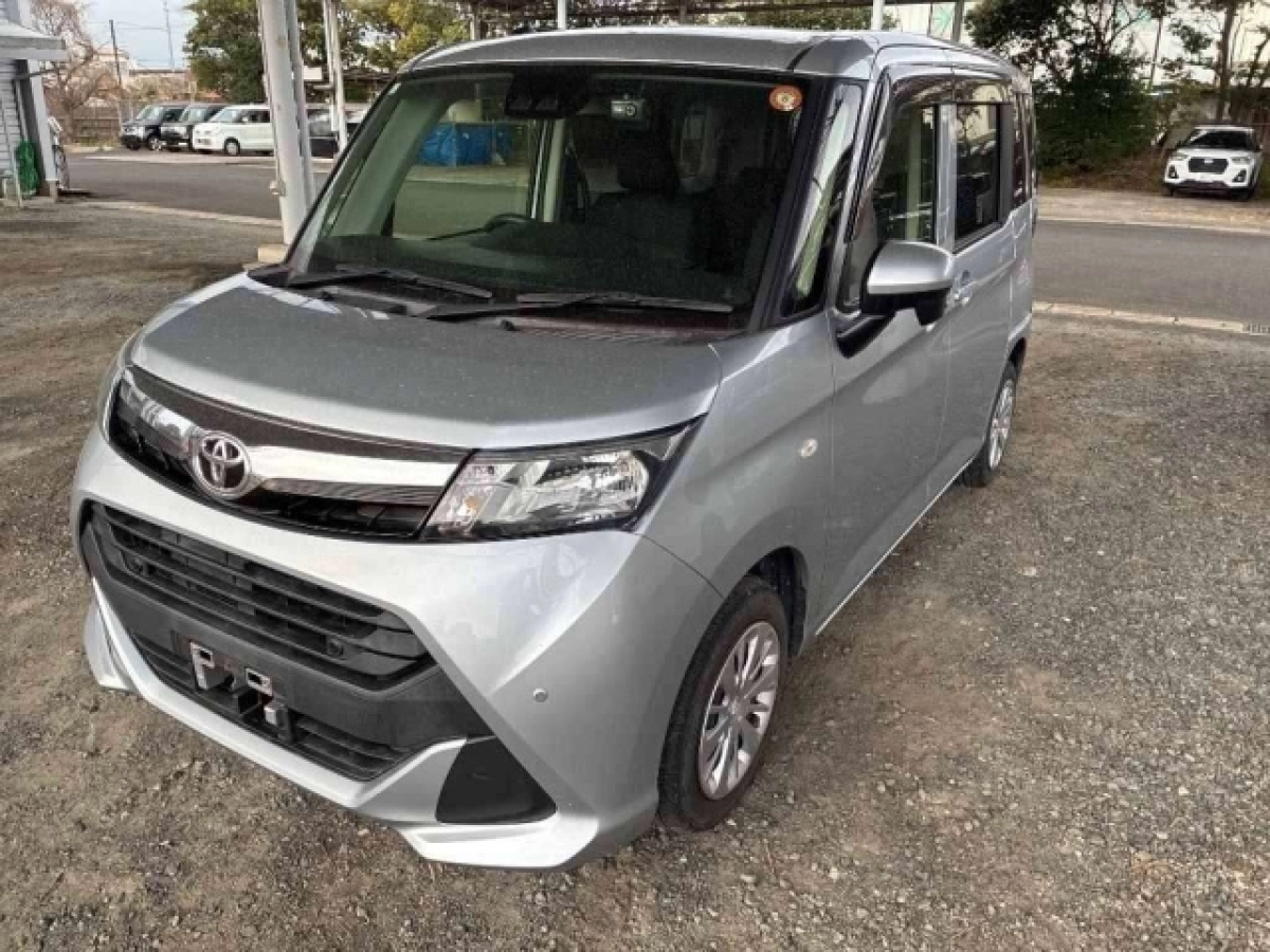 TOYOTA TANK M900A 2019