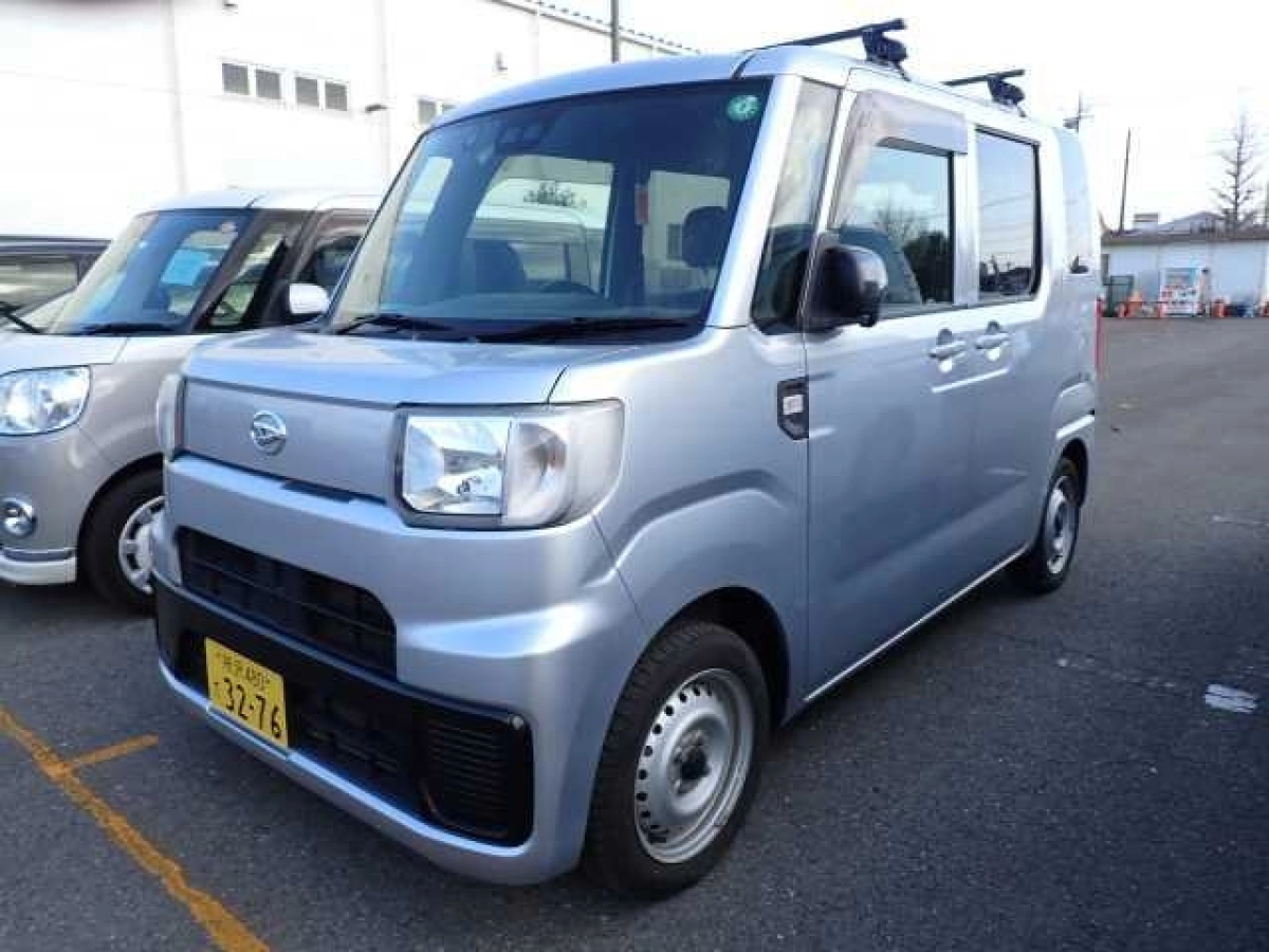 DAIHATSU HIJET CADDIE LA700V 2020