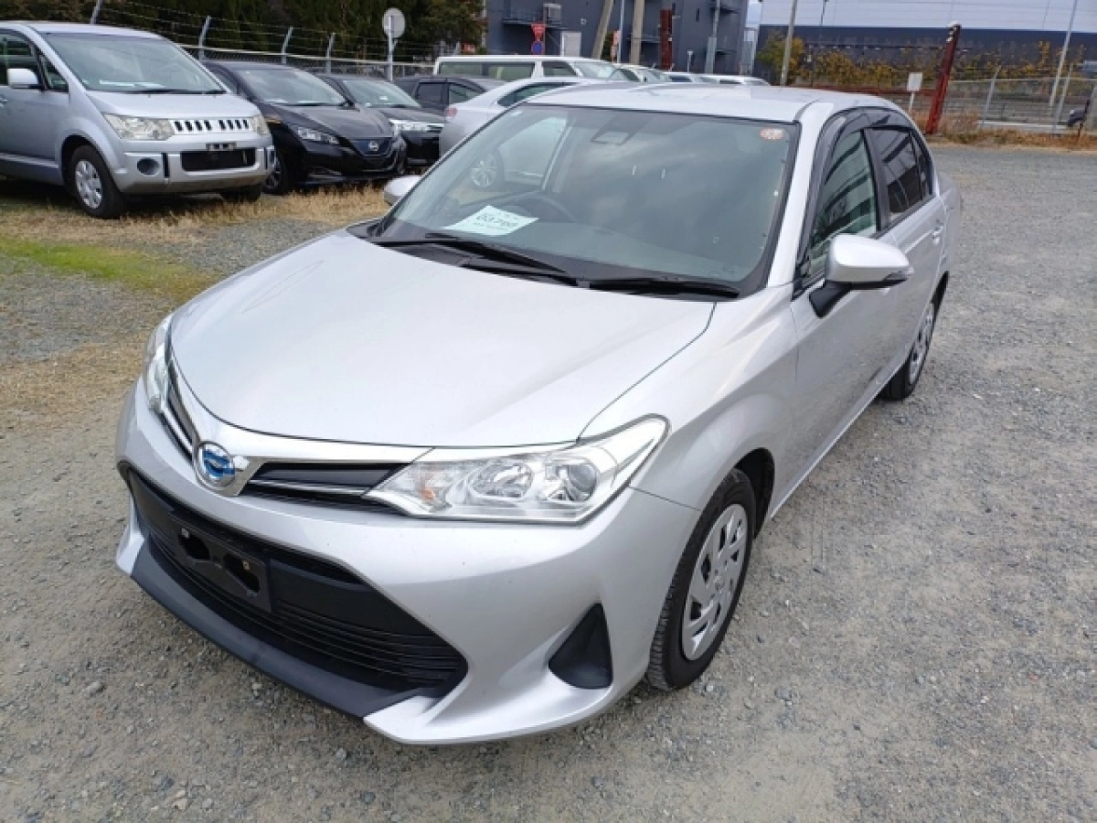 TOYOTA COROLLA AXIO NKE165 2021