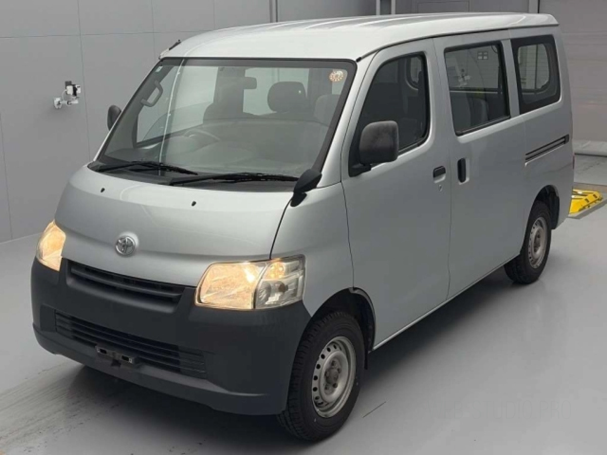 TOYOTA LITE ACE VAN S402M 2019
