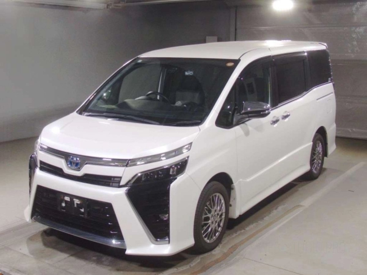 TOYOTA VOXY ZWR80W 2021