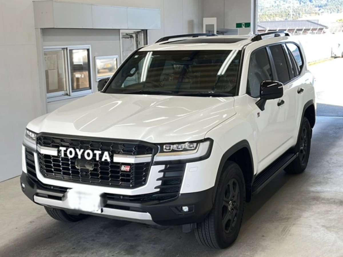 TOYOTA LAND CRUISER FJA300W 2025