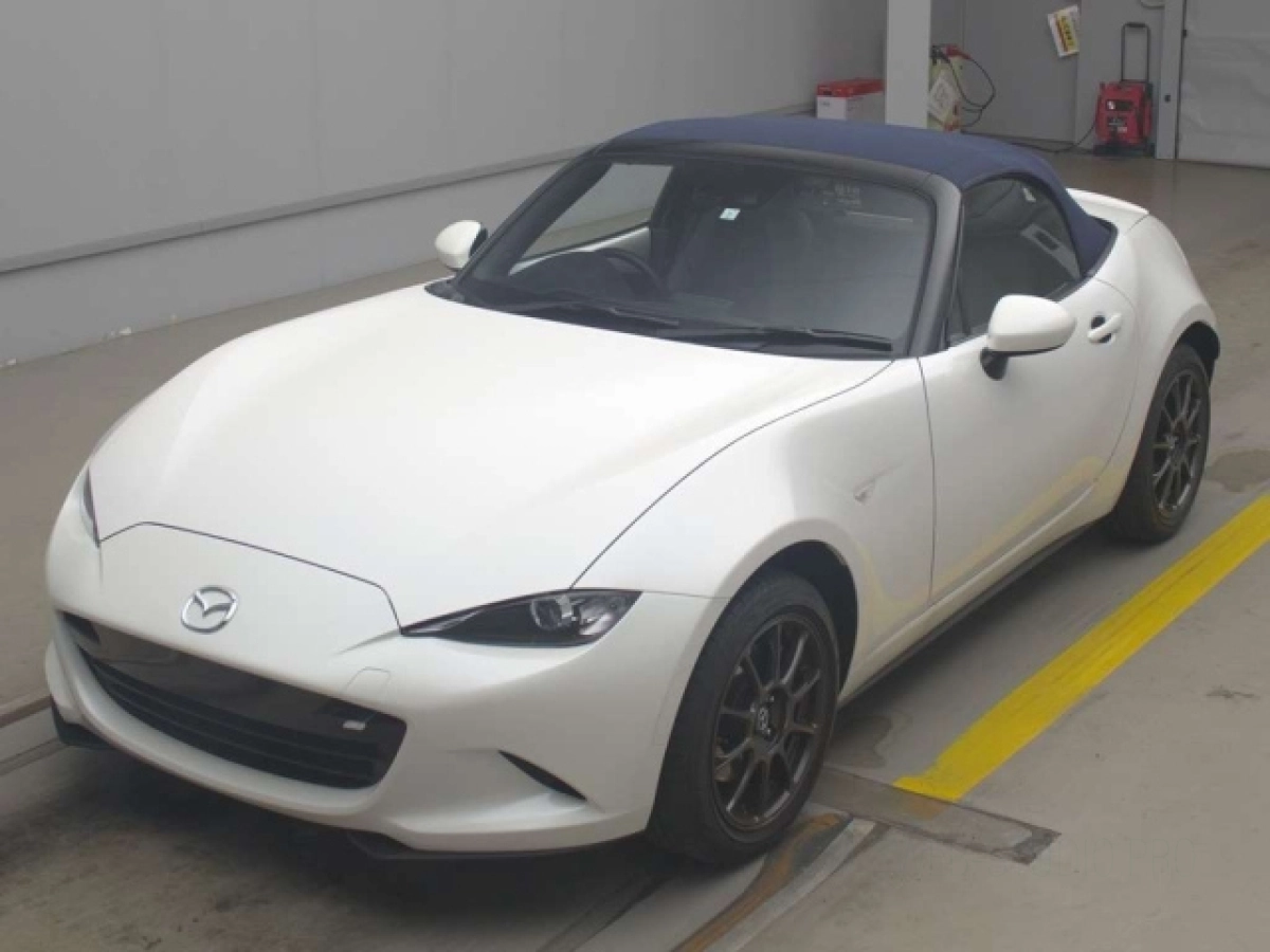 MAZDA ROADSTER ND5RC 2023