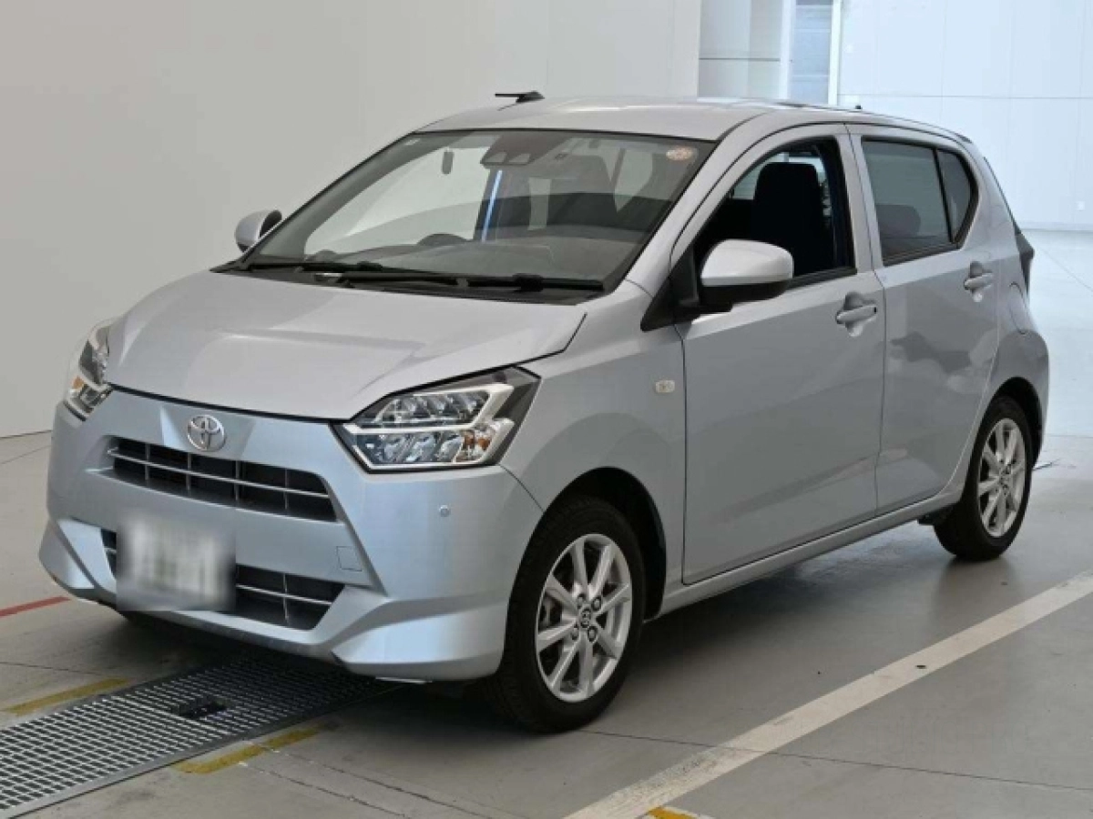 TOYOTA PIXIS EPOCH LA350A 2024