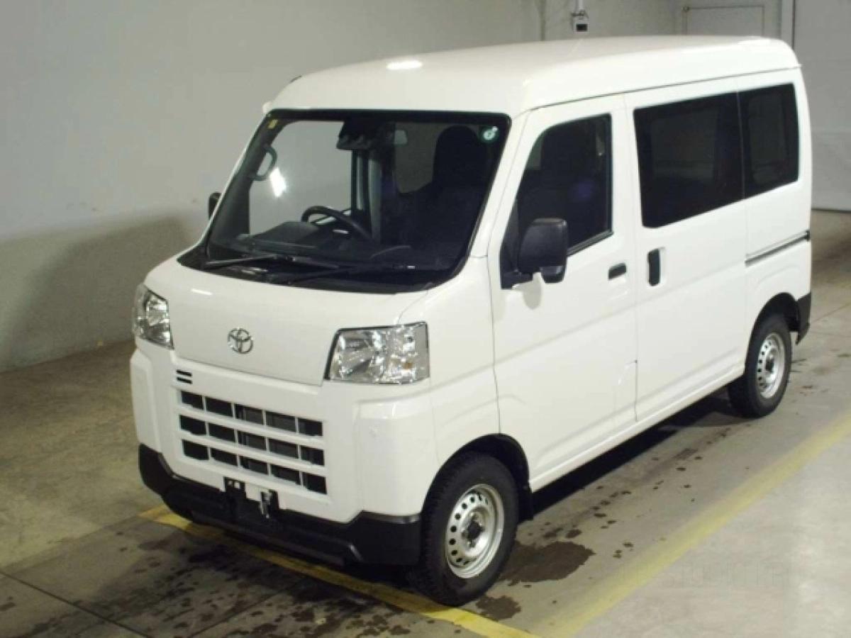 TOYOTA PIXIS VAN S710M 2022